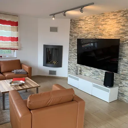 Romantika Am 빌라 고렌레빈